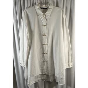 Zara Oversized w/ pearl/gold buttons Shirt White M light academia 73-48